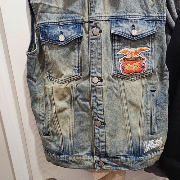 Sneaker Con J. HAMILTON VEST - Picture 7 of 7